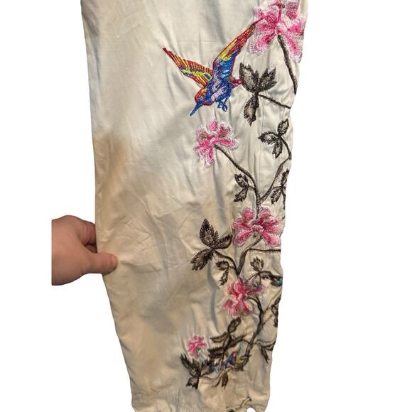 Vintage Y2K Arizona Jeans Embroidered Floral Hummingbird Cargo Pants Size 14 - Picture 6 of 12